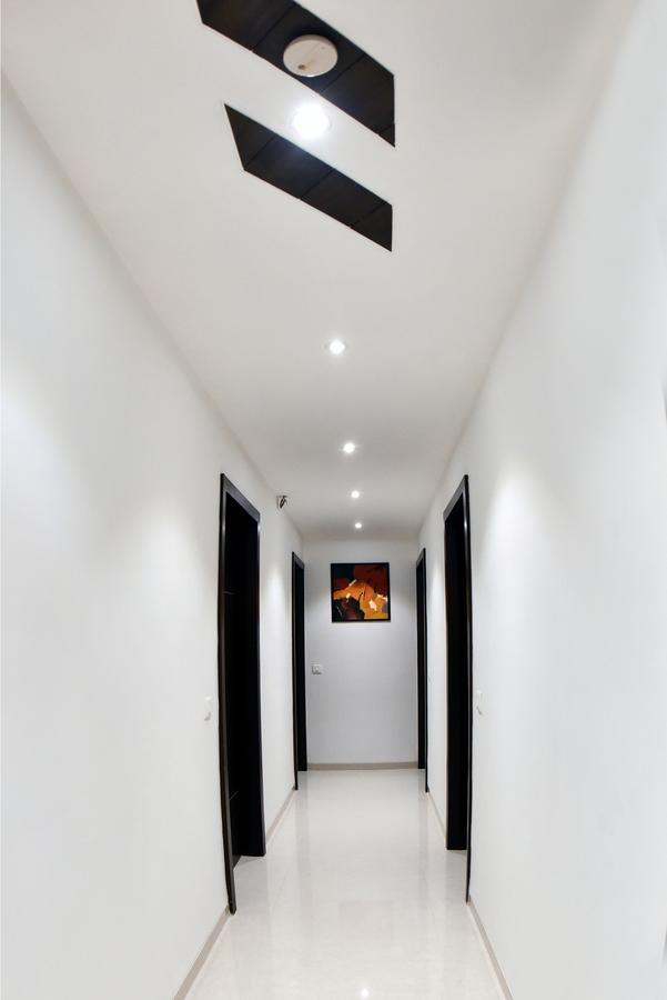 ואדודרה Fabhotel Prime Sky Light מראה חיצוני תמונה